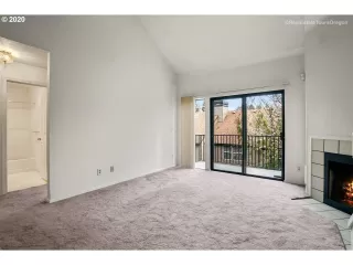 Photo #3: 20473154 Listing