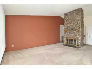 Photo #3: 20475708 Listing