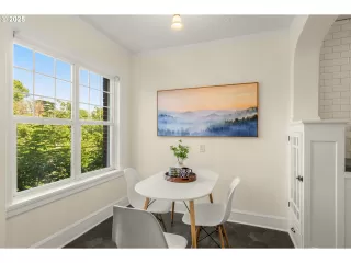 Photo #6: 204788800 Listing 