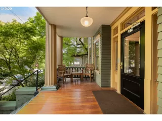 Photo #2: 20479270 Listing 