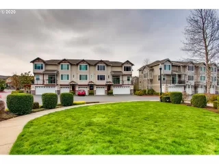 Photo #1: 20479780 Listing 