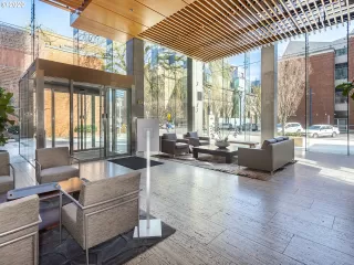 Photo #1: 20481501 Listing 