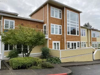 Photo #1: 20482254 Listing 