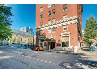 Photo #1: 20483030 Listing 