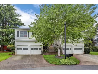 Photo #1: 20483986 Listing