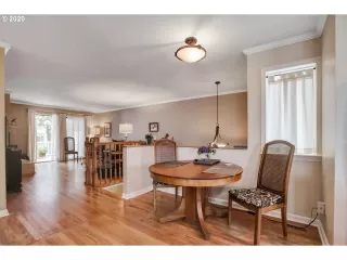 Photo #3: 20483986 Listing