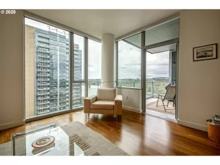 Photo #3: 20484015 Listing