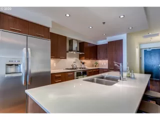 Photo #2: 20484817 Listing 