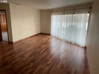 Photo #1: 20486438 Listing 