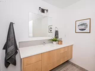 Photo #1: 20486546 Listing