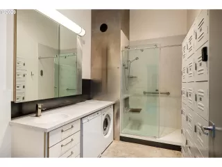 Photo #5: 20488039 Listing 