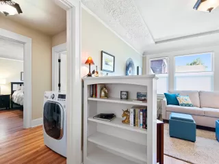 Photo #4: 20488222 Listing 