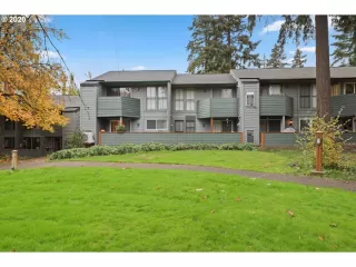 Photo #5: 20488715 Listing 