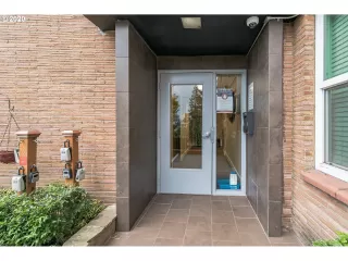 Photo #1: 20488723 Listing 