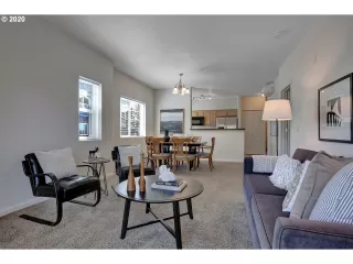 Photo #2: 20489500 Listing