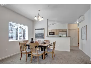 Photo #3: 20489500 Listing