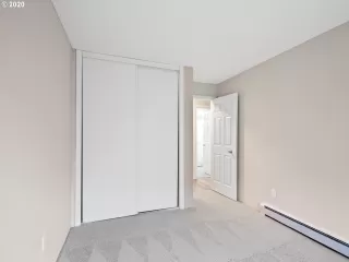 Photo #2: 20489946 Listing