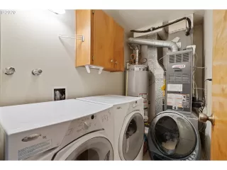 Photo #5: 20490019 Listing 