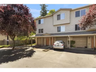 Photo #3: 20490376 Listing
