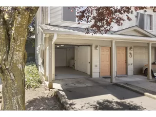 Photo #4: 20490376 Listing