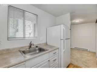 Photo #2: 20490874 Listing
