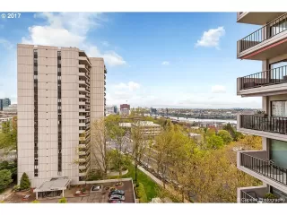 Photo #2: 20491093 Listing