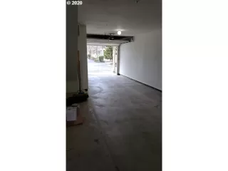 Photo #1: 20492636 Listing