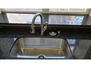 Photo #3: 20492636 Listing