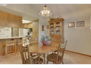 Photo #2: 20494707 Listing 