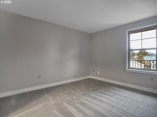 Photo #2: 20494731 Listing