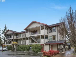 Photo #5: 20494731 Listing