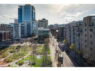 Photo #2: 20494935 Listing