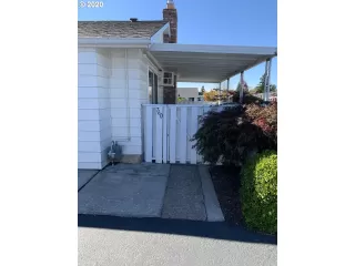 Photo #3: 20495086 Listing