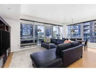 Photo #2: 20495868 Listing 