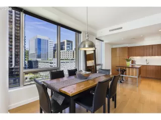 Photo #4: 20495868 Listing 