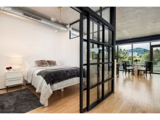 Photo #4: 20496646 Listing 