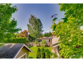 Photo #1: 20497186 Listing 
