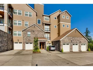 Photo #1: 20497463 Listing