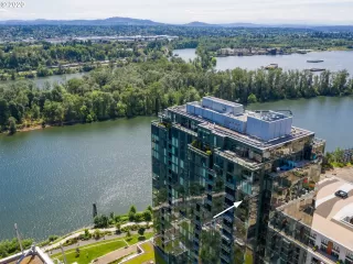 Photo #2: 20498655 Listing