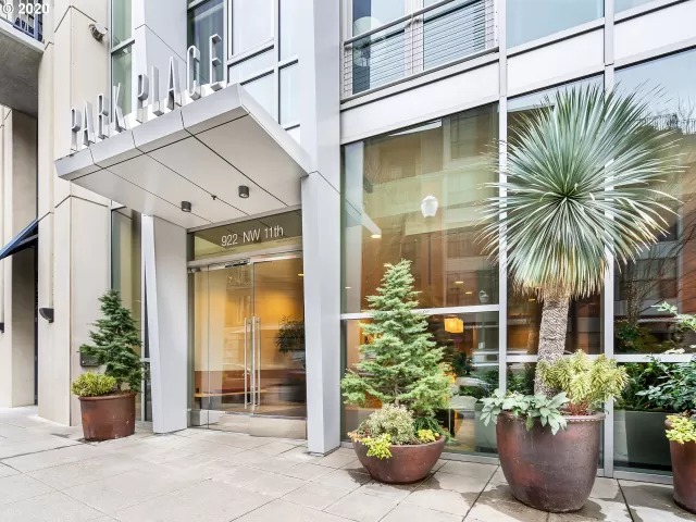 MLS: 20498745 Condo For Sale