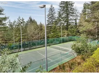 Photo #2: 20499214 Listing