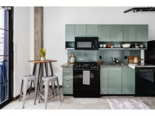 Photo #1: 20500458 Listing