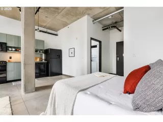 Photo #2: 20500458 Listing