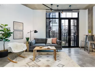 Photo #3: 20500458 Listing