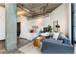 Photo #6: 20500458 Listing