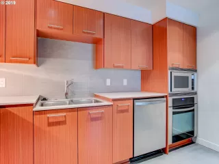 Photo #6: 20500620 Listing 