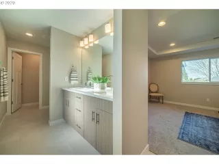 Photo #6: 20501918 Listing 