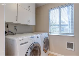 Photo #5: 20501994 Listing 