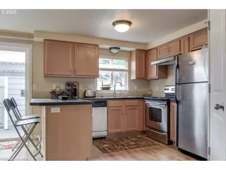 Photo #6: 20502729 Listing