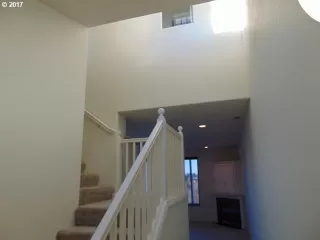 Photo #6: 20503058 Listing